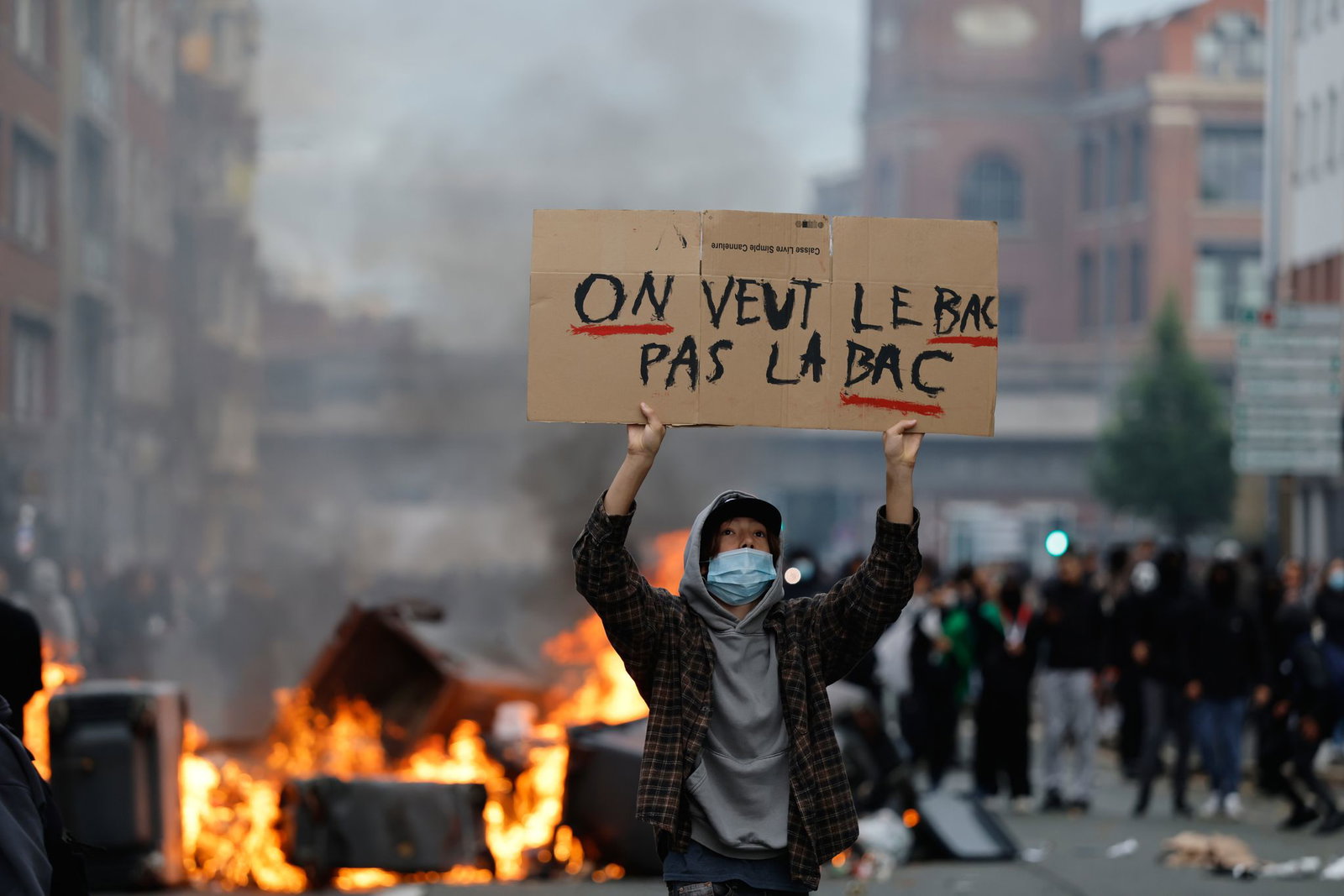 Der Einsatz der Polizei bei den Protesten macht einige wütend. (Archivbild)
