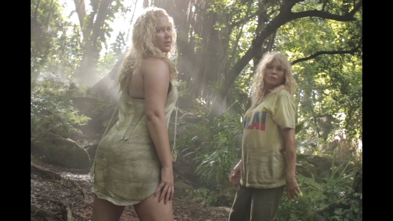 Goldie Hawn and Amy Schumer Get In Formation