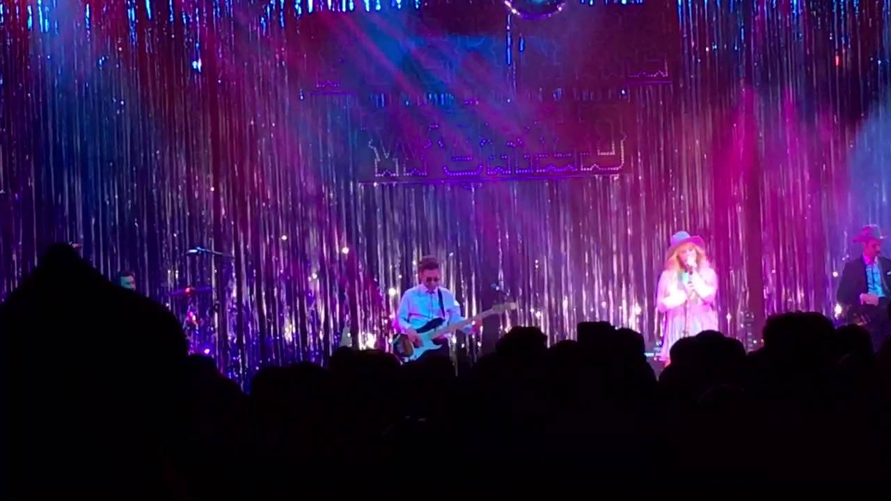 Kesha - Jolene/Old Flames (Dolly Parton covers) - Live in Atlantic City, NJ 8/6/16