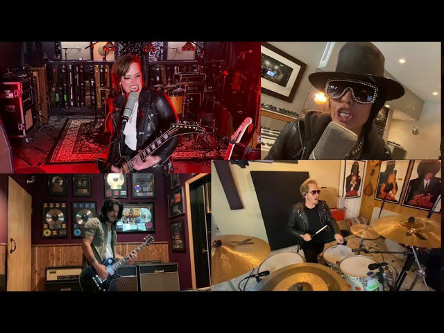 (DE)TOUR - "Come Together"