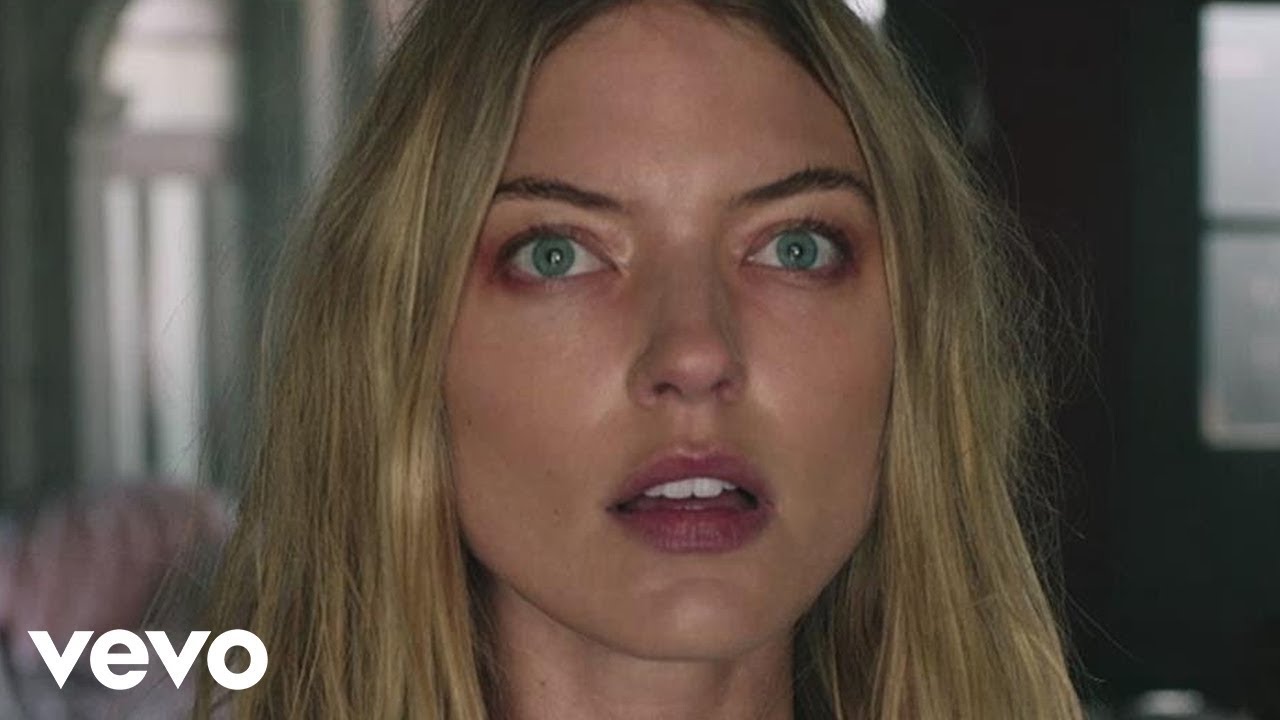 The Chainsmokers - Paris