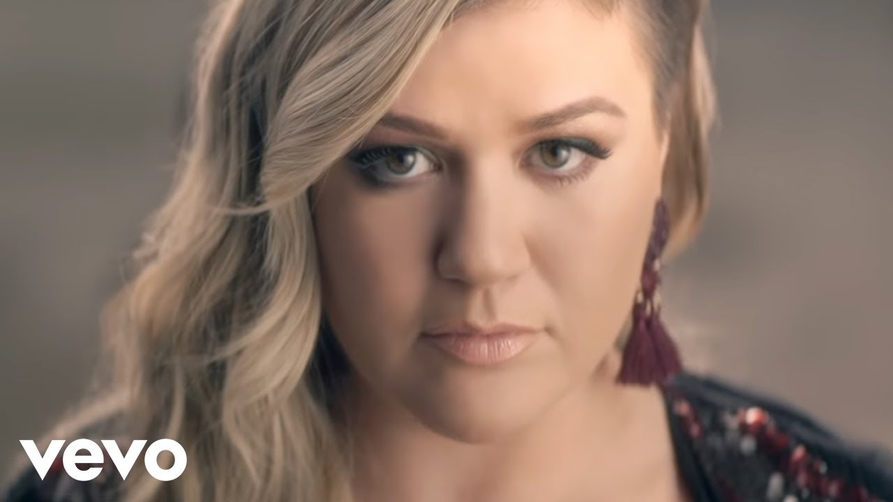 Kelly Clarkson - "Invincible"