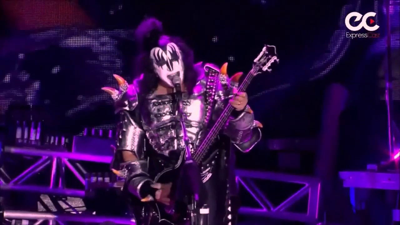 Kiss - Plaster Caster - Heaven & Hell Festival 2014