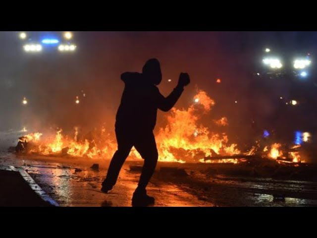 G20 in Hamburg: Mob wütet auf St. Pauli - Häuserkampf im Schanzenviertel