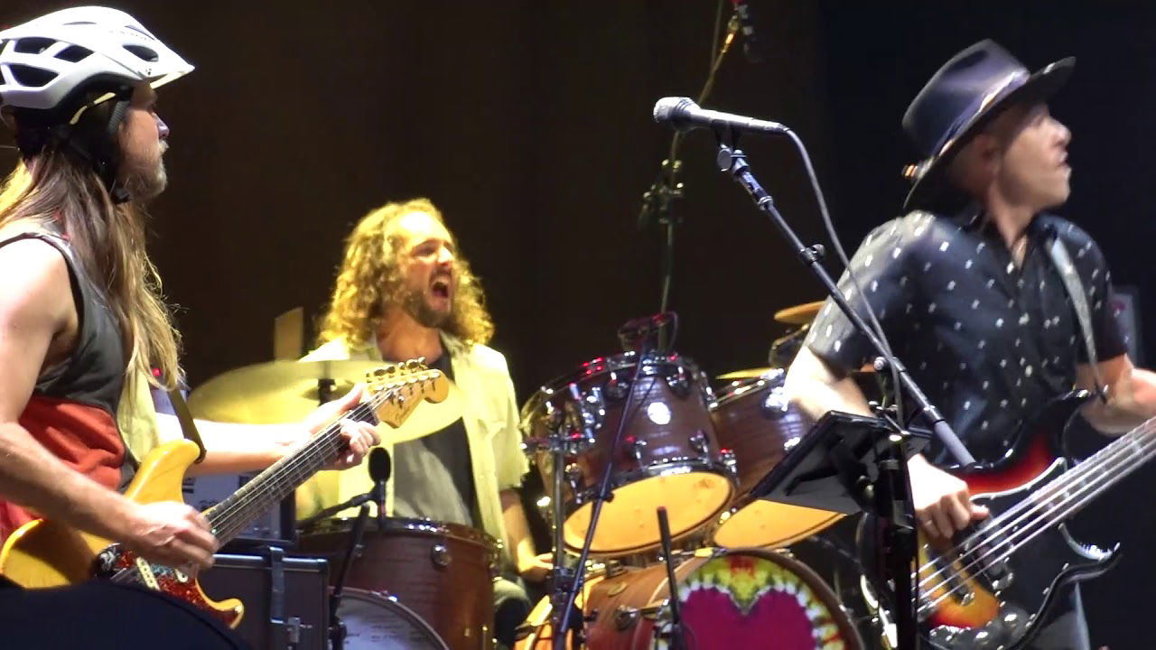 Neil Young & POTR - Rockin' in the Free World - Mannheim 5. Juli 2019