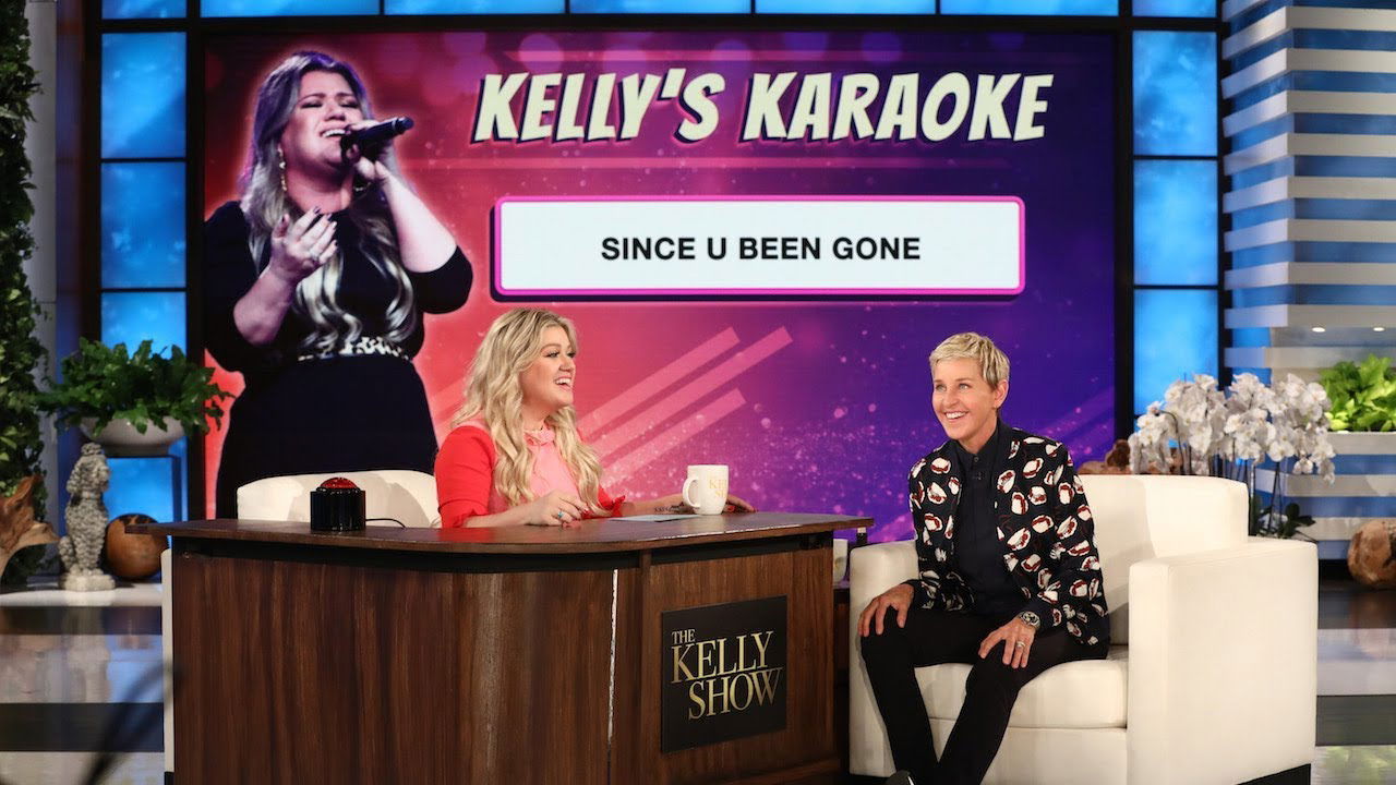 Kelly Clarkson Interviews Ellen for the 'The Kelly Show'