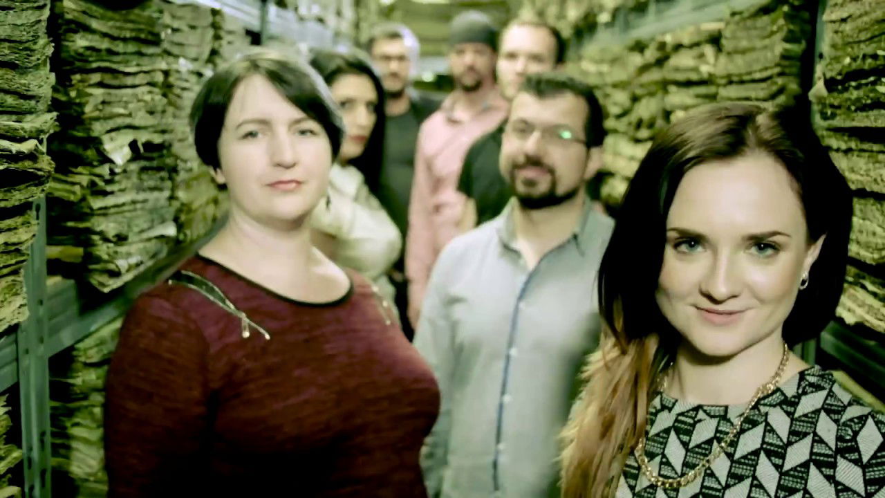 .Leaf plates by courtesy of nature