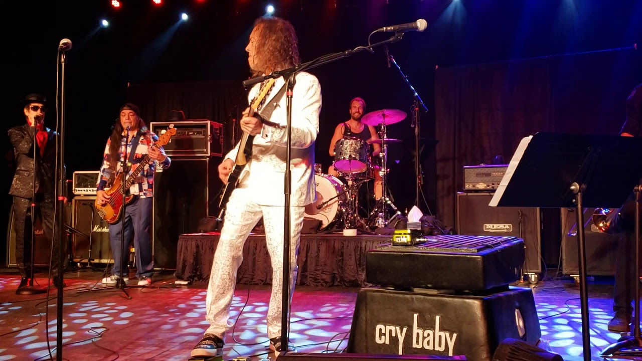 The Wedding Band - Kirk Hammett vs Mrs. Smith Wah Battle (Live) 03-08-20 Columbia, SC