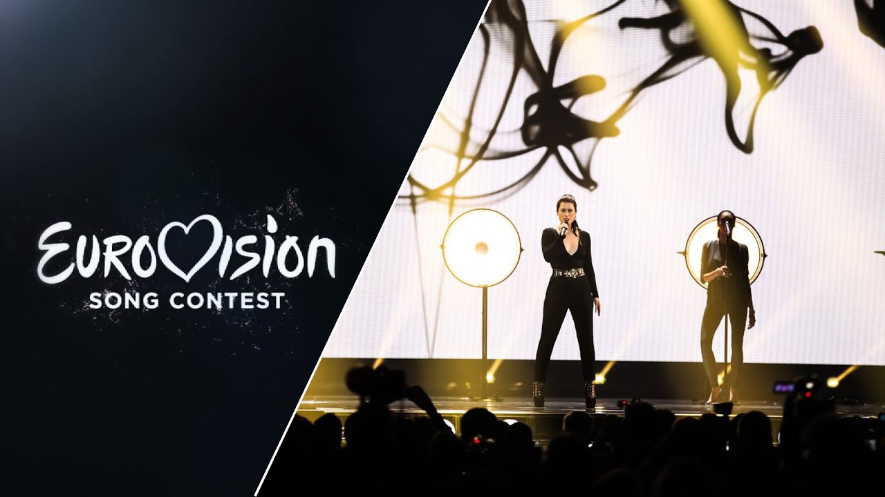 Ann Sophie - "Black Smoke"