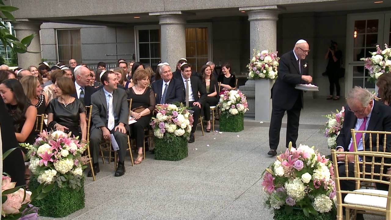 85-YEAR-OLD "FLOWER GRANDPA" SURPRISES GUESTS!