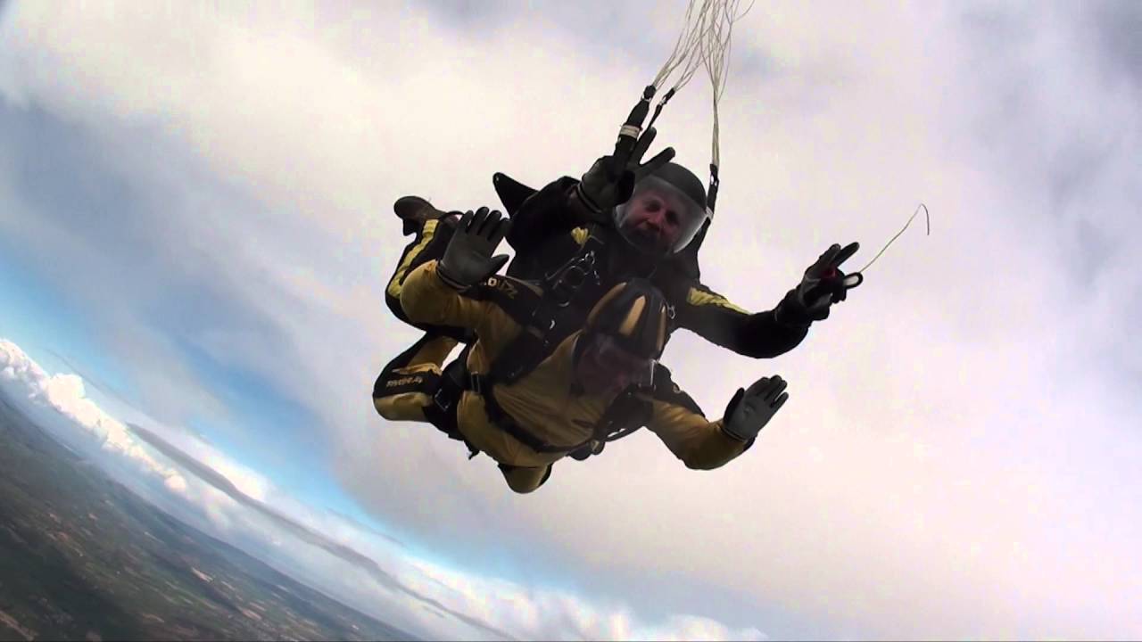 Verdun Hayes - 100 Year Old Skydiver