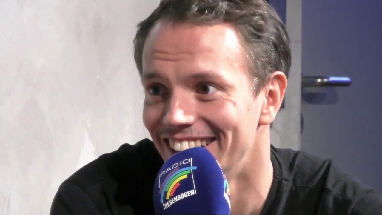 Alle Farben im Interview bei Radio Regenbogen