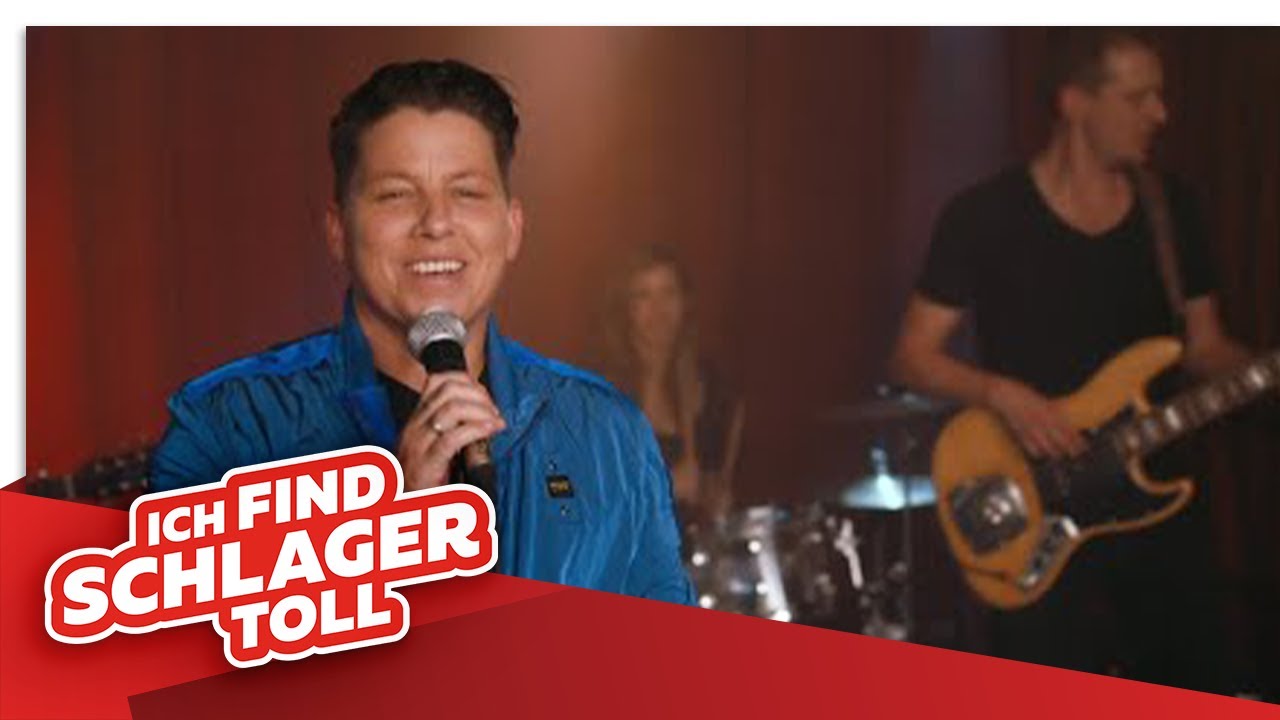 Kerstin Ott - Nachts sind alle Katzen grau (Offizielles Musikvideo)