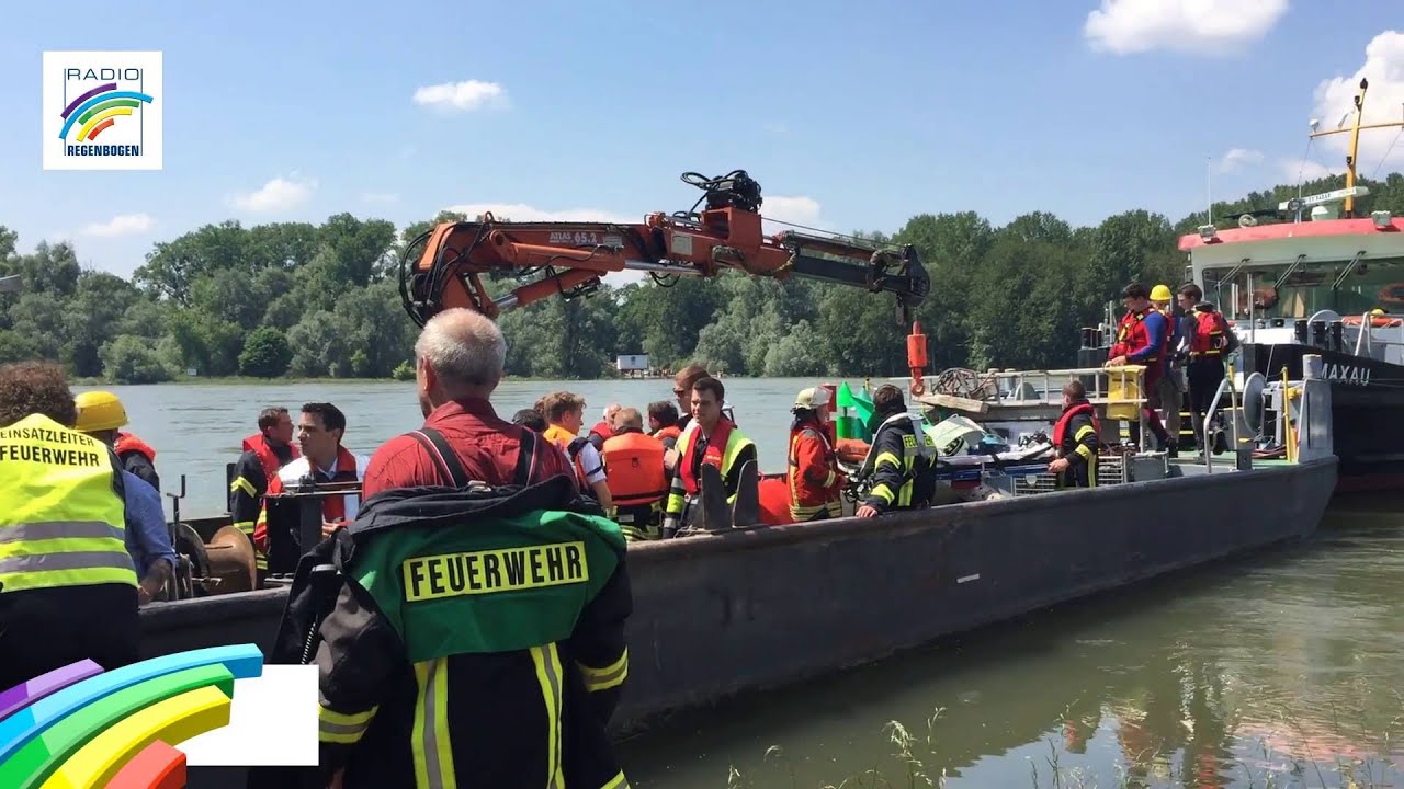 Schiffsbrand auf dem Rhein bei Leopoldshafen!