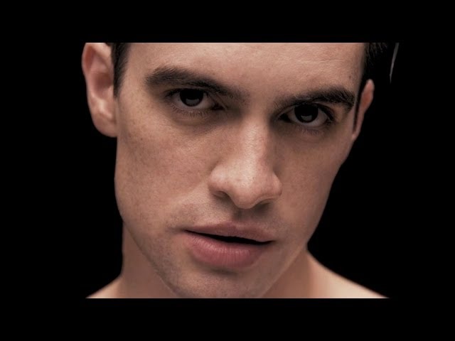 Panic! At The Disco: Girls/Girls/Boys [OFFICIAL VIDEO]