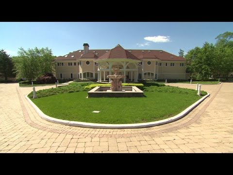 Living large on 50 Cent's dime