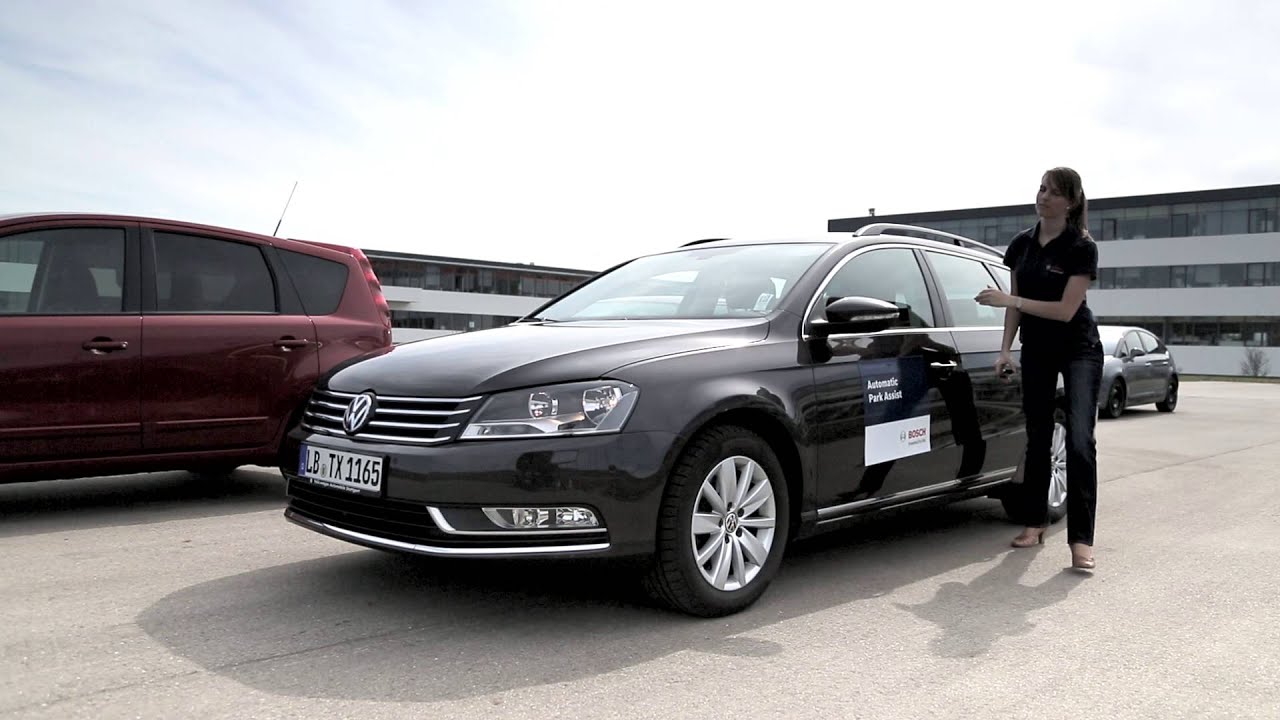 DE | Bosch Automatischer Einparkassistent