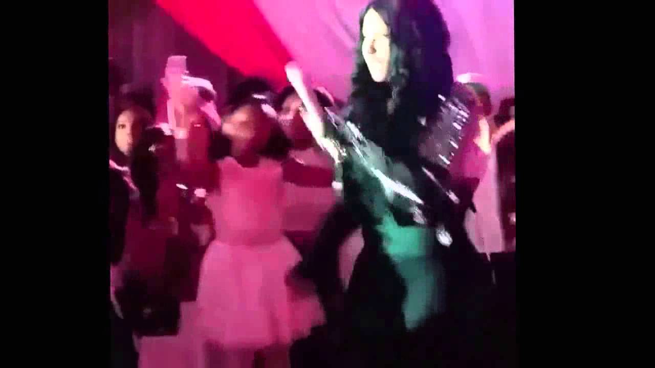 Nicki Minaj Performing Moment 4 Life ( Reginae's Sweet 16 )