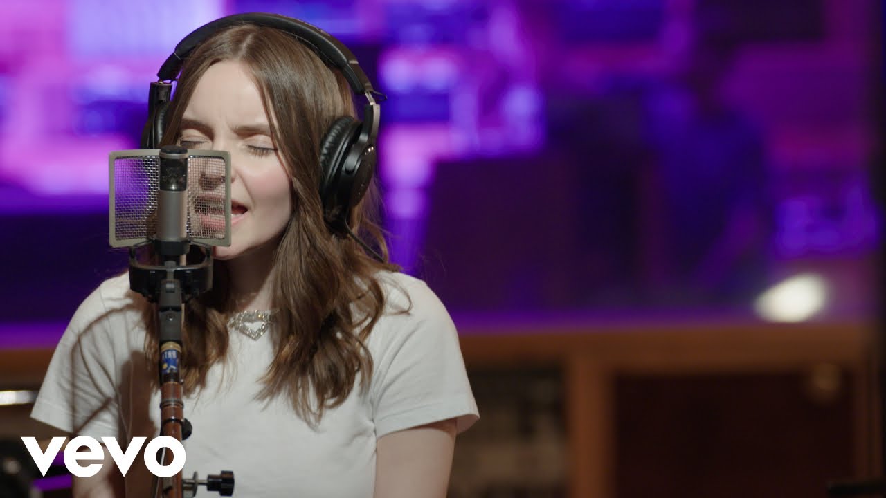 CHVRCHES - XO (Live on the Honda Stage at Power Station)