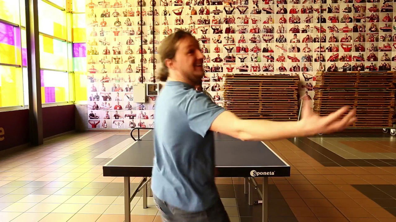 Headis? Das ist Kopfball-Tischtennis - Otti hat's ausprobiert!