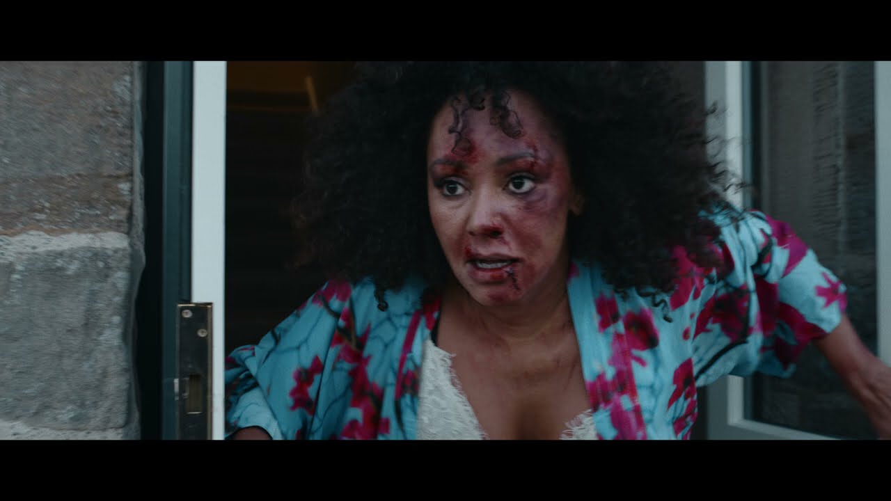 Fabio D'Andrea - Love Should Not Hurt: featuring Mel B (A flat minor) [Official Music Video]