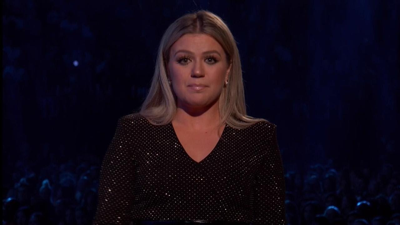Kelly Clarkson Makes Tearful Plea for Gun Control During 2018 Billboard Music Awards