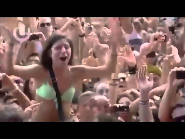 Steve Aoki cakes awesome people - COMPILATION!