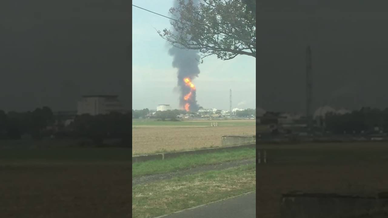 Explosionen und Rauchschwaden über der BASF