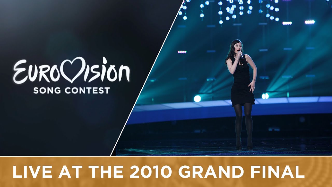 Lena - Satellite (Germany) Live 2010 Eurovision Song Contest