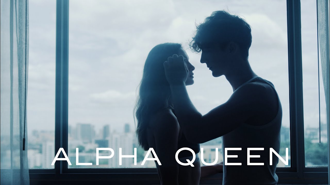 DIE LOCHIS - ALPHA QUEEN (Offizielles Video) | BEREIT FÜR #2021 ?