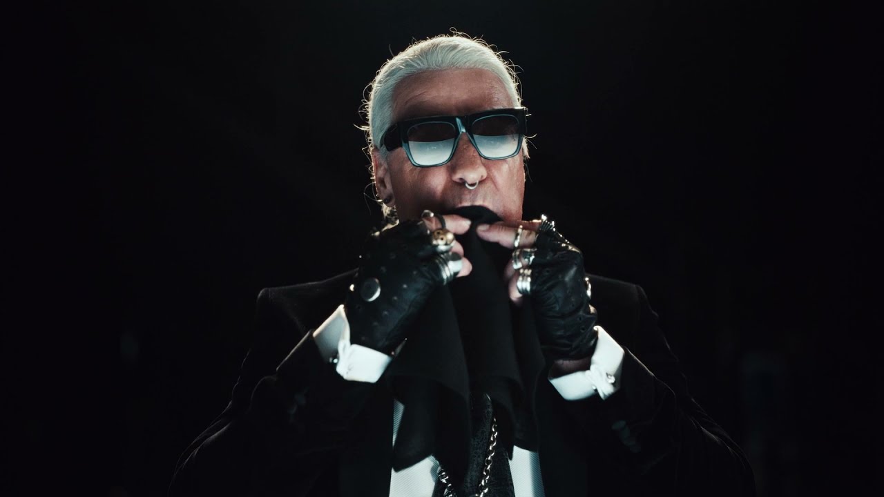 So schmeckt #veganuary – Till Lindemann macht Pflanzen-Burger von LikeMeat zum Must-have