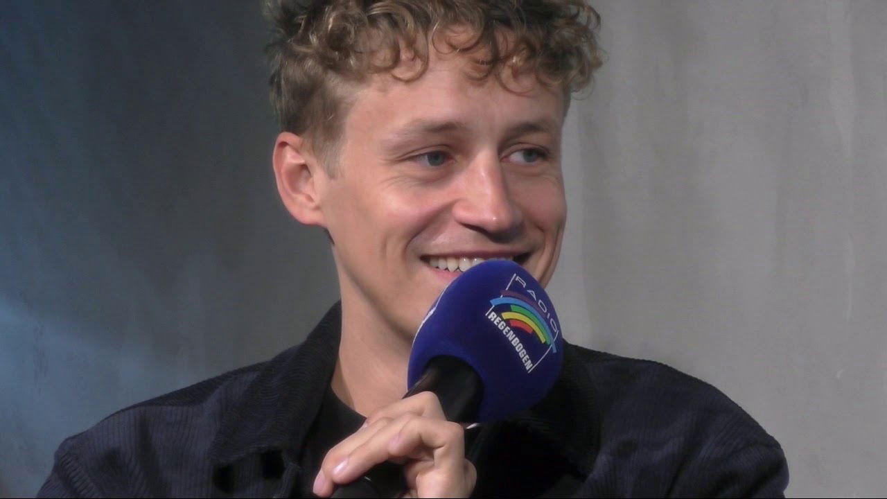 Tim Bendzko im Interview bei Radio Regenbogen