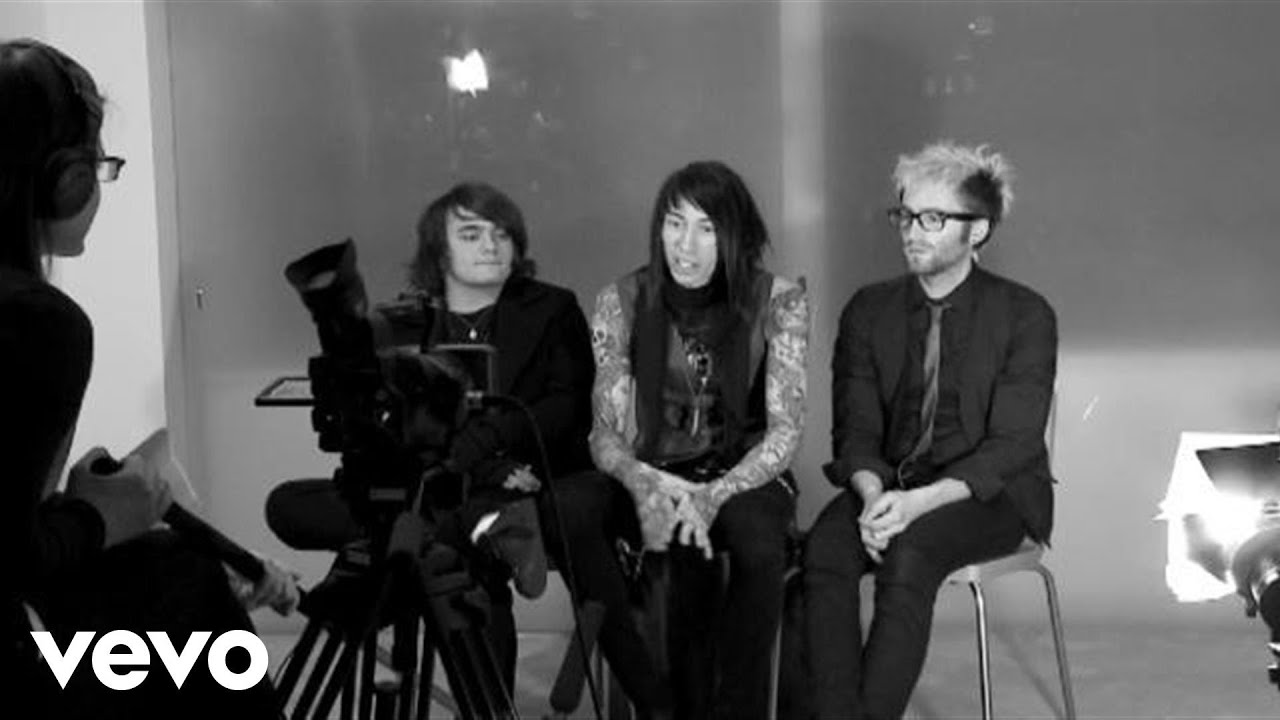 Metro Station - Last Christmas (Video)