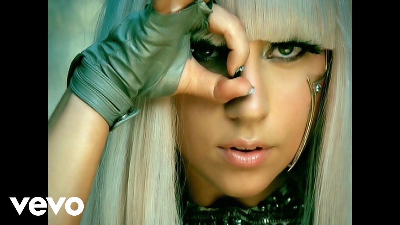 Lady Gaga - Poker Face (Official Music Video)