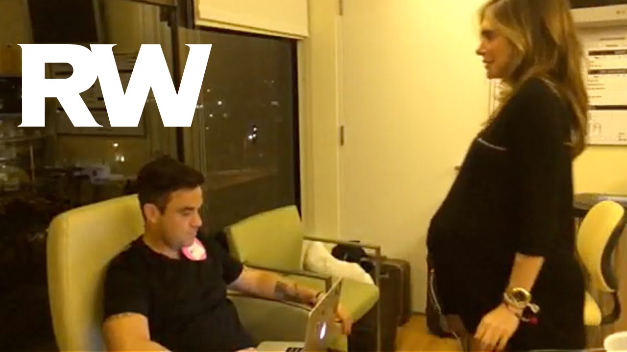 Robbie Williams | "Nurse she's out of her bed again"