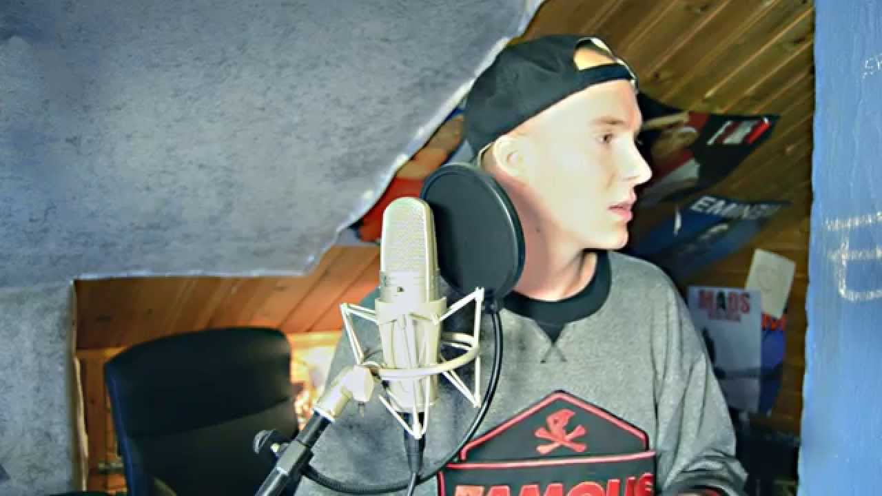 Mads Veslelia - I Don't Fuck Around (Live)