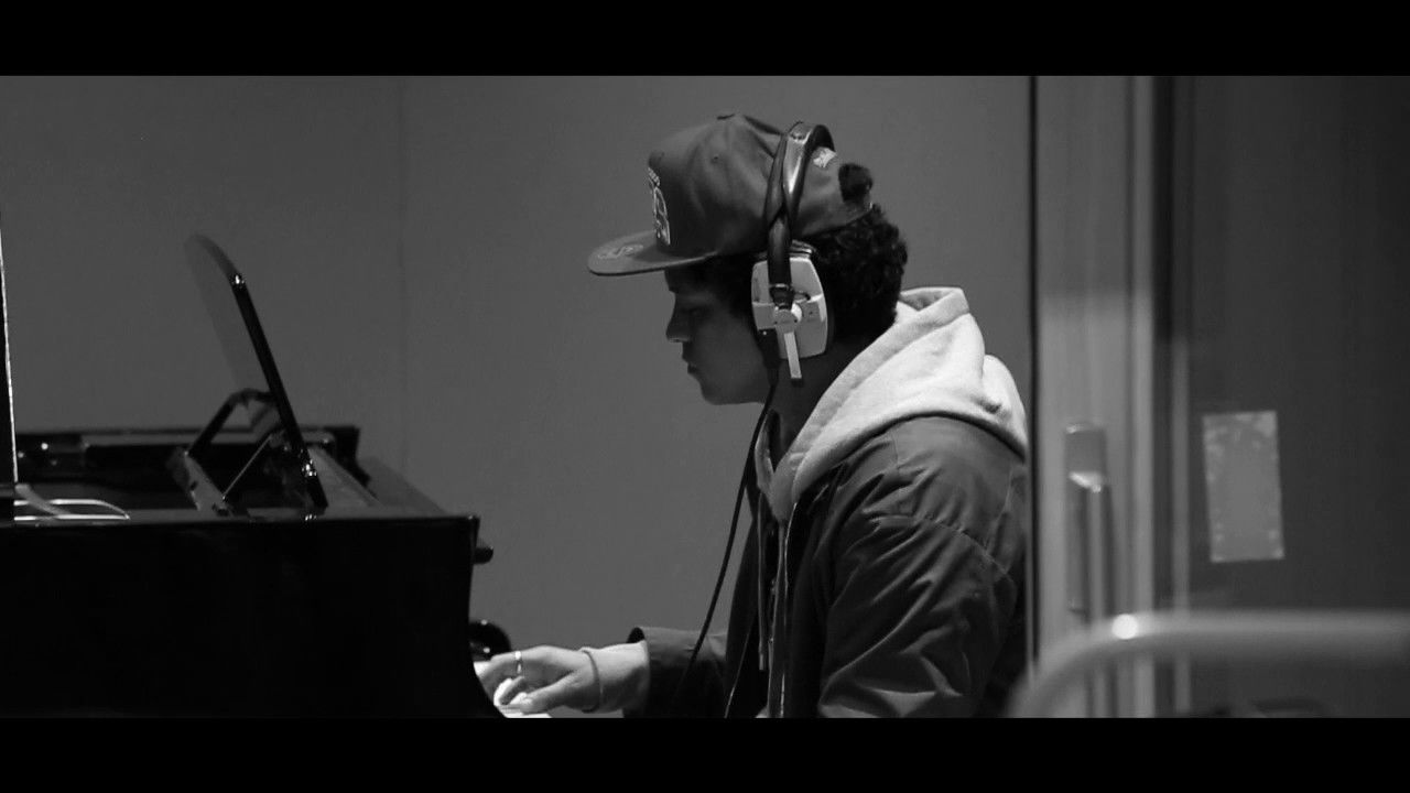 Anderson .Paak, Nile Rodgers, Bruno Mars - Abbey Road