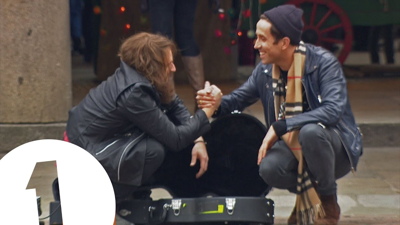 Radio 1's Secret Busker: OLLY MURS