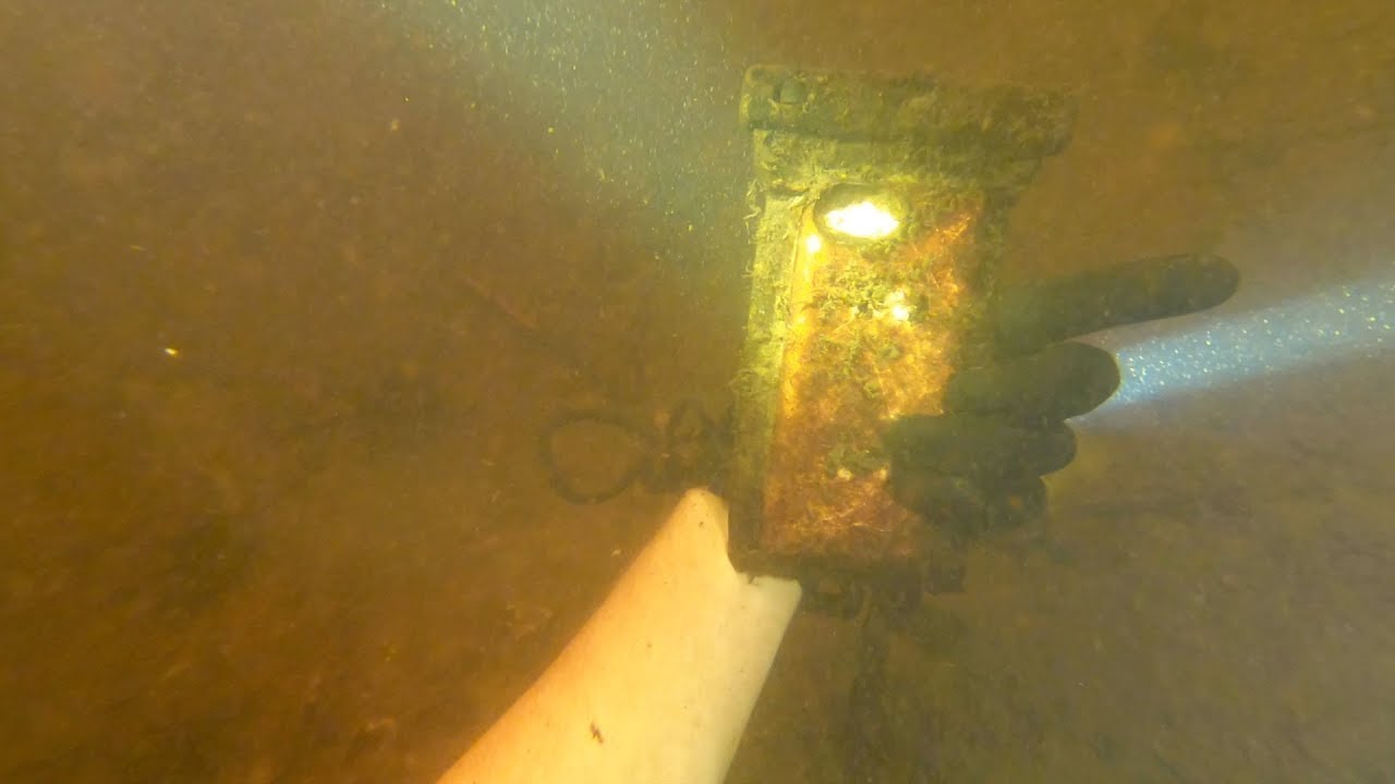 Found Lost iPhone After 15 Months Underwater In The River! (Returned To Owner)