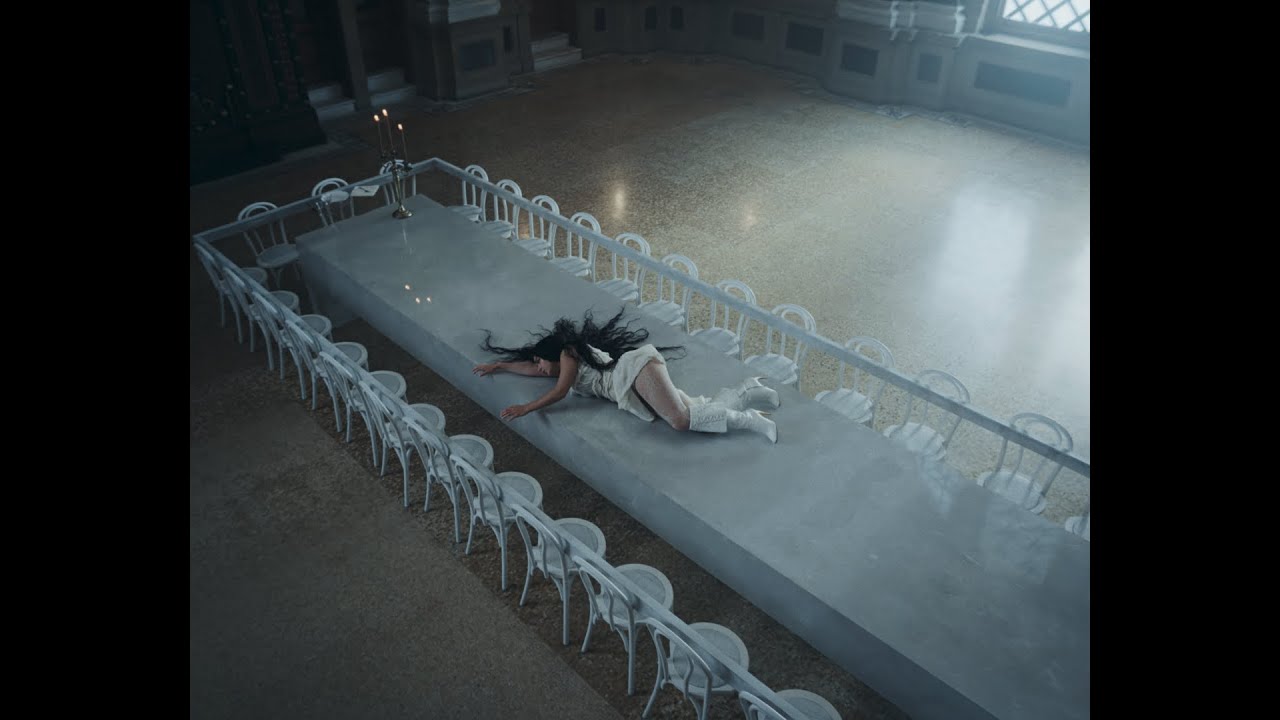 Charli xcx - Chains of Love (Official Video)