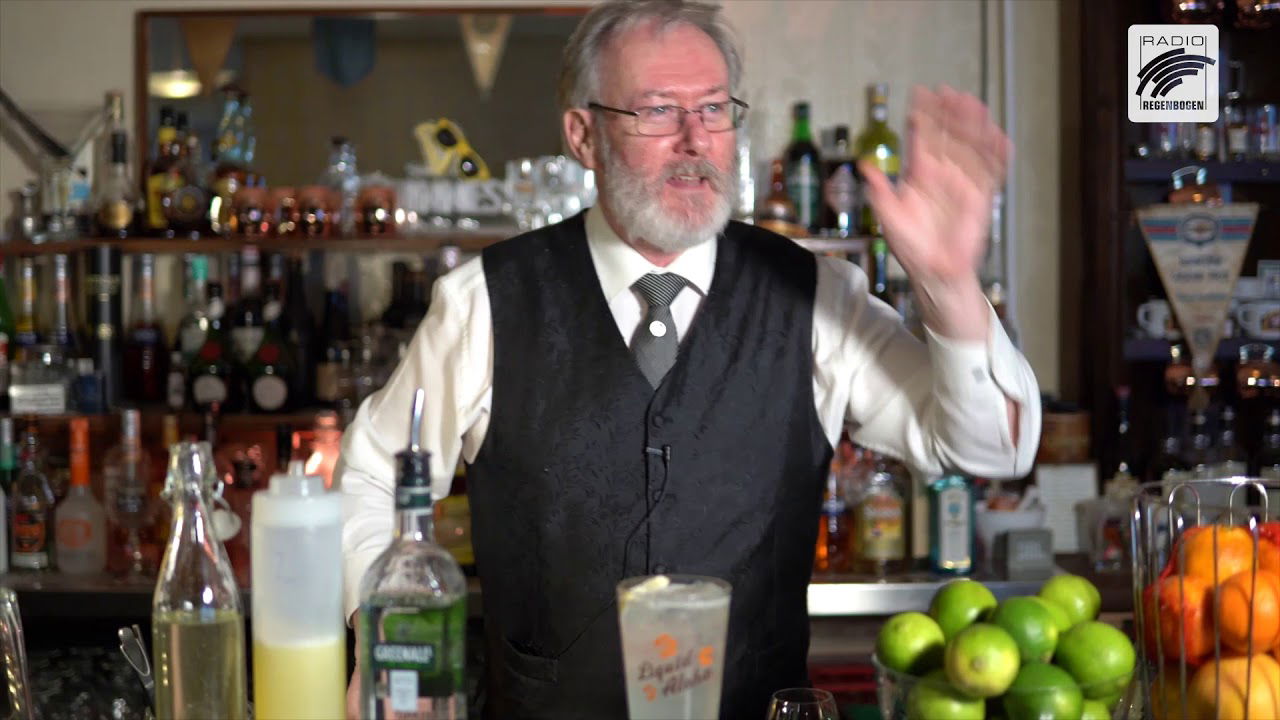 Cocktail mixen mit Mike McMahon: Tom Collins French75