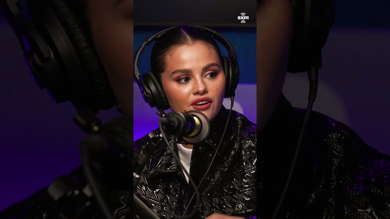 Selena Gomez Reveals Her Dating Requirements #shorts #selenagomez