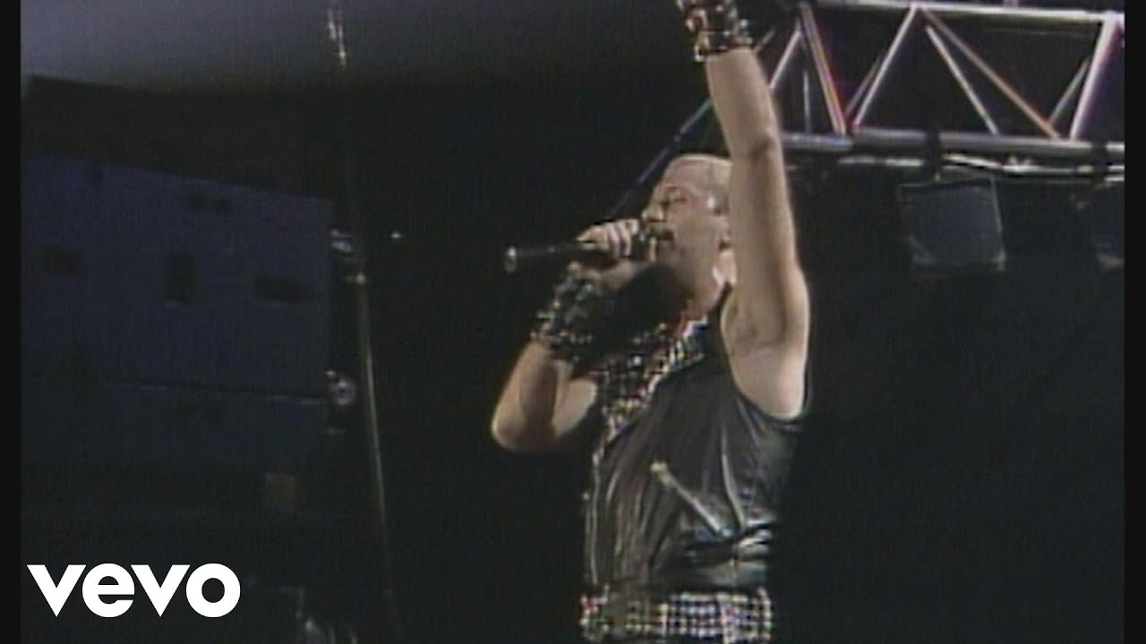 Judas Priest - Breaking the Law (Live Vengeance '82)