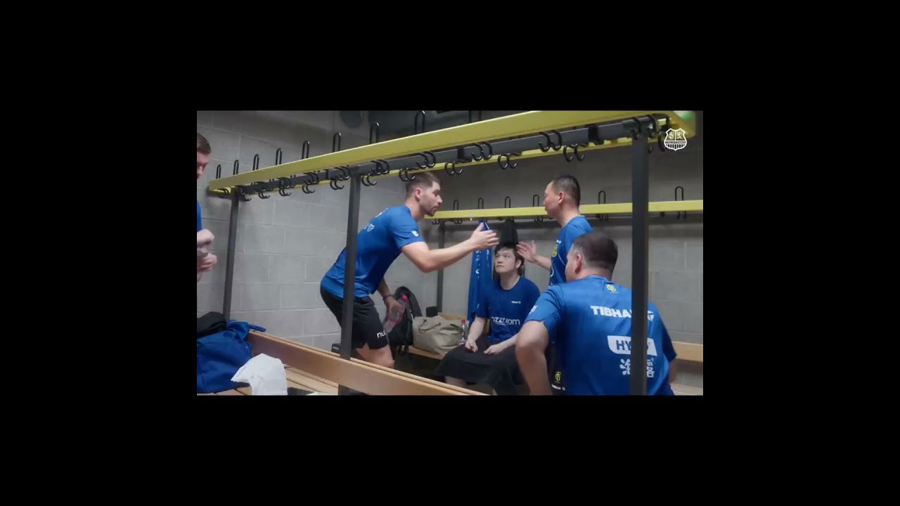 Fan Zhendong Showing Off His German🥰🐼✨ (via: DYN)