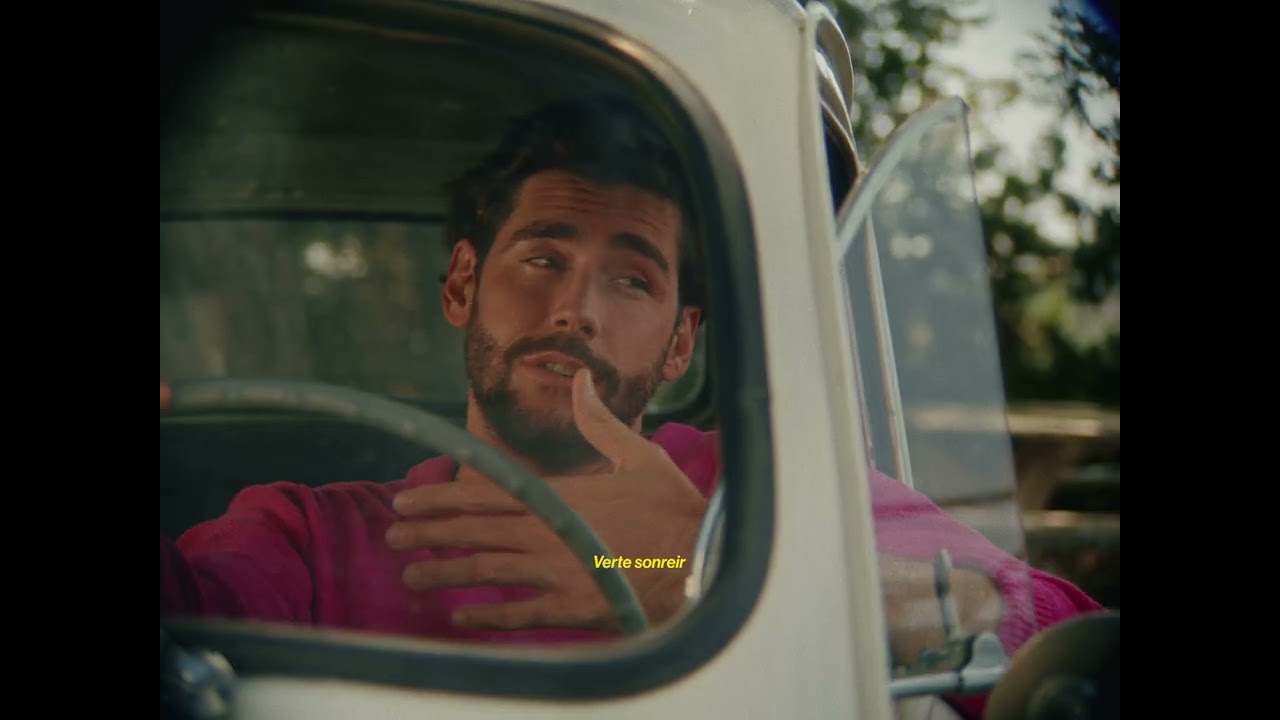 Alvaro Soler - Regalo (Official Visualizer)