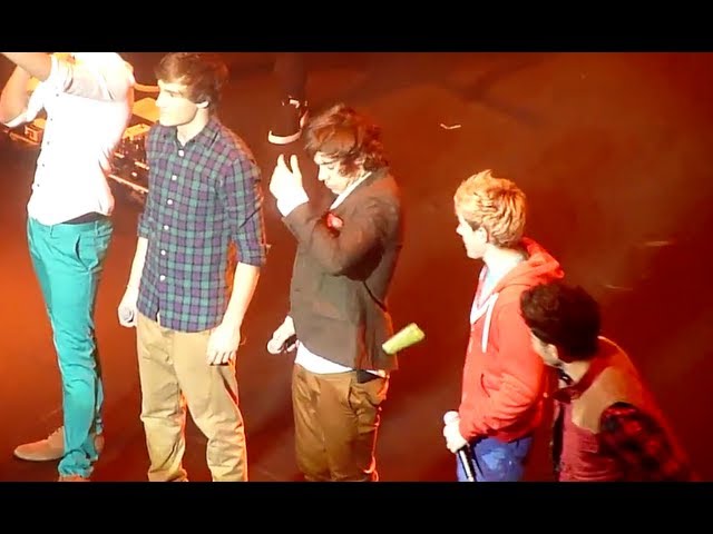 One Direction Gets Hit By Tampon On Stage!