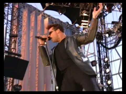 Ricky Martin - Livin La Vida Loca