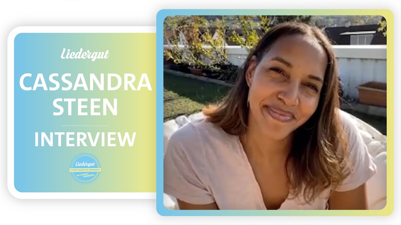 "Können wir uns alle einfach mal chillen!" Cassandra Steen über Diskussionskultur, Bienen und Musik