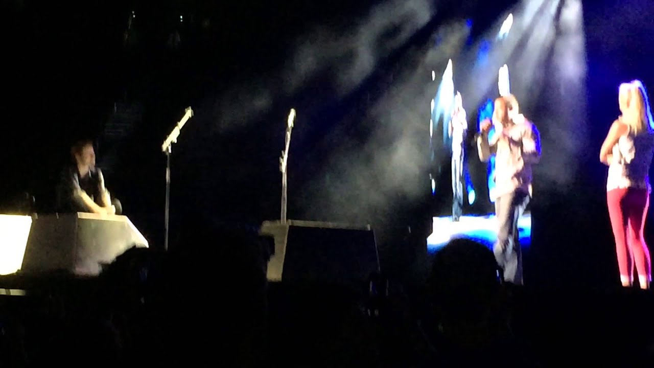 Ed Sheeran - Heiratsantrag auf seinem Konzert