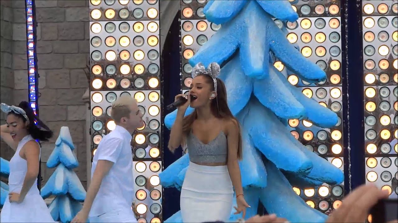 Ariana Grande "Santa Tell Me" 2014 Disney Parks Christmas Day Frozen Parade
